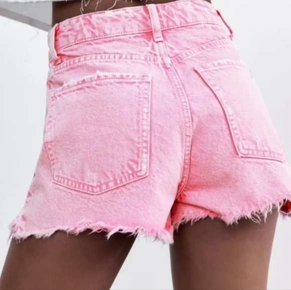 SOLD " Zara Distress Pink Jean Shorts 26 - Picture 1 of 9